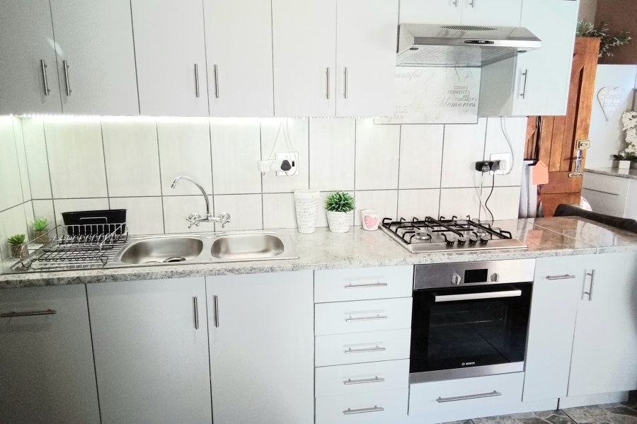 3 Bedroom Property for Sale in Worcester West Western Cape